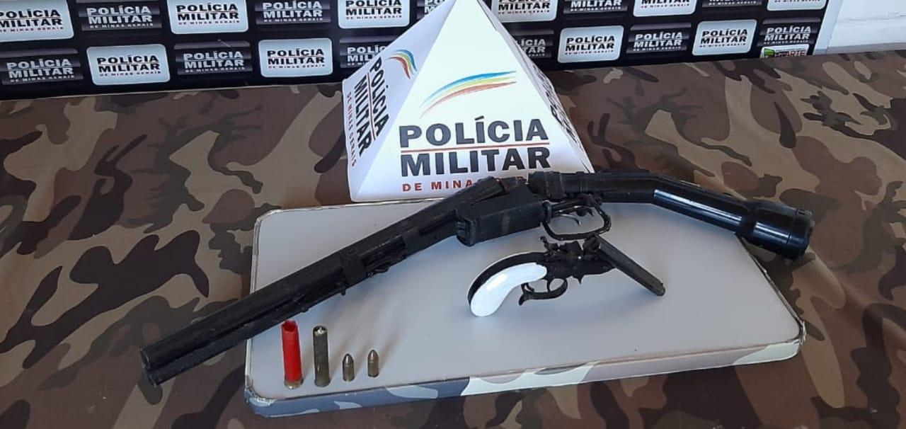 PM encontra armas de fogo escondidas em um motel em Juiz de Fora