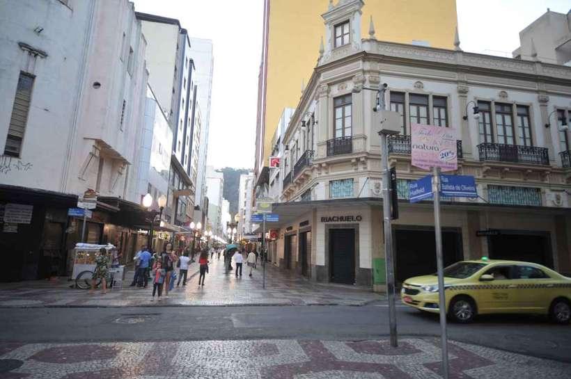 Rezato sobe, mas Delegada Sheila segue liderando pesquisas para Prefeitura de Juiz de Fora