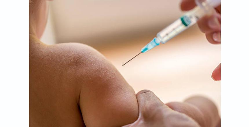 Vacinação contra poliomielite e multivacinação começa na segunda-feira