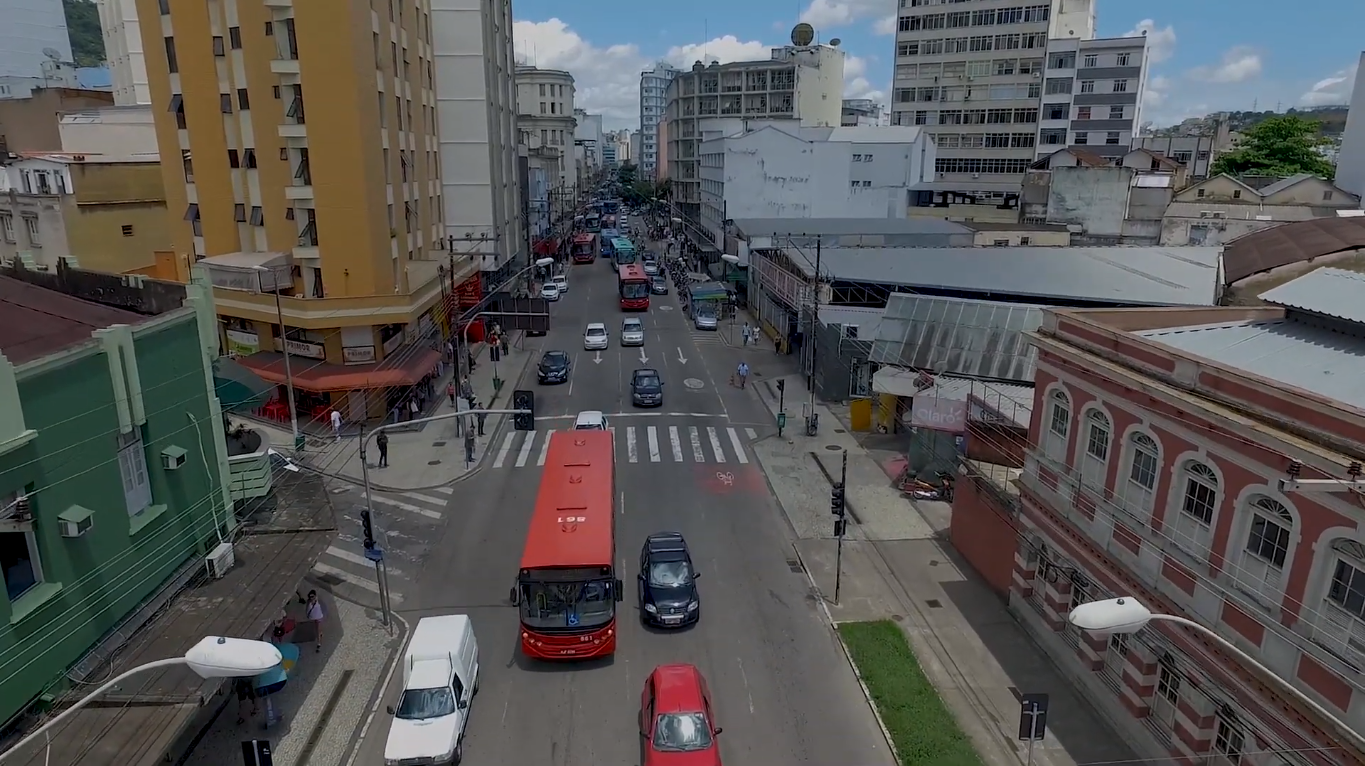 Metade dos ônibus da Gil voltam a circular após a Justiça conceder liminar favorável à Prefeitura