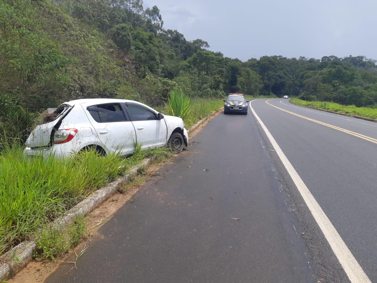 Polícia Rodoviária Federal recupera veículo roubado de motorista de aplicativo