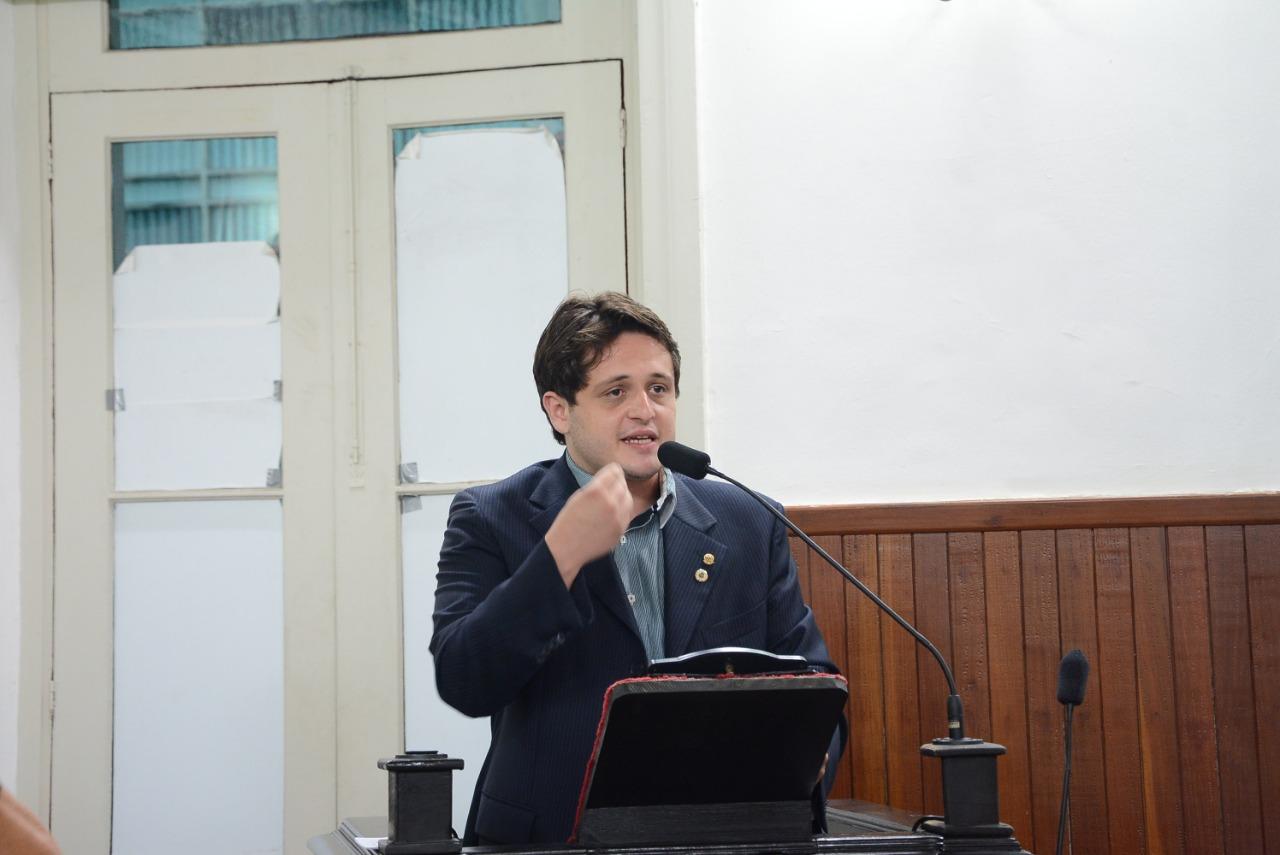 Vereador cobra sanção de Lei que atualiza regulamentação do serviço de Táxi em Juiz de Fora