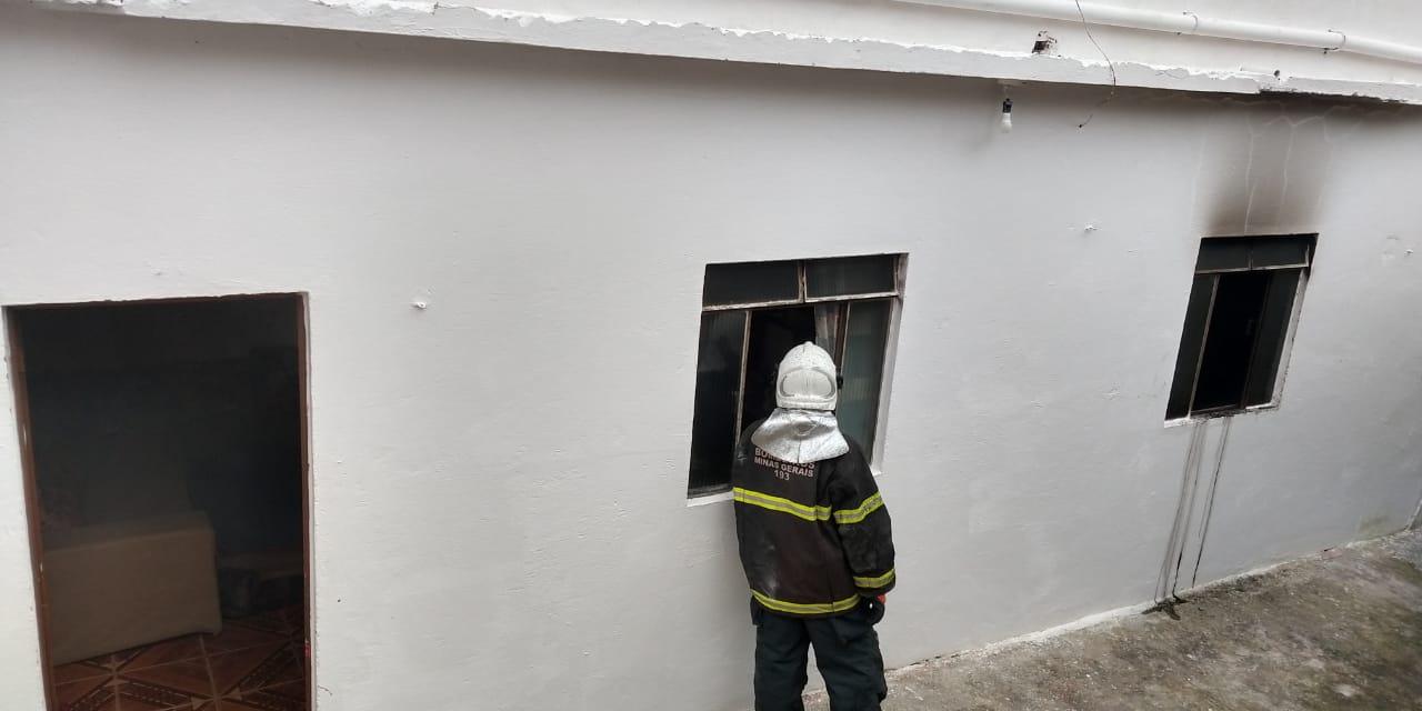 INCENDIO CRIMINOSO  NO BAIRRO NOVE DE MARÇO