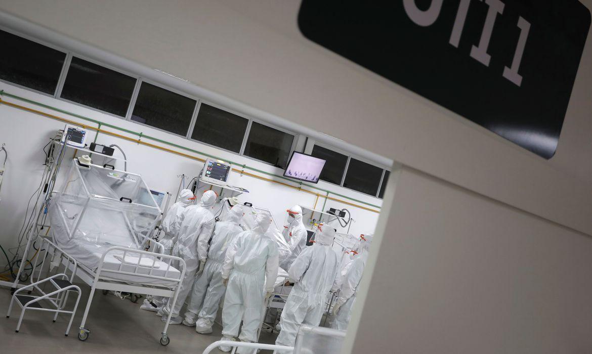 Ocupação de UTIs chega ao pior nível da pandemia, diz Fiocruz