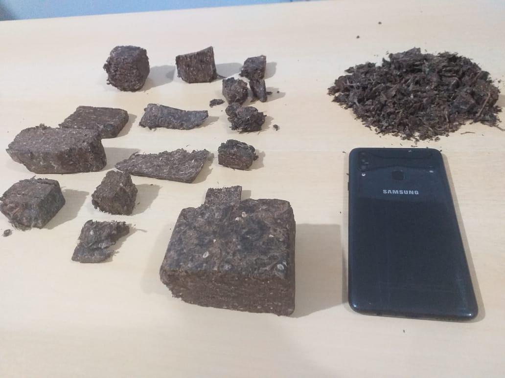 PCMG apreende drogas em Ubá