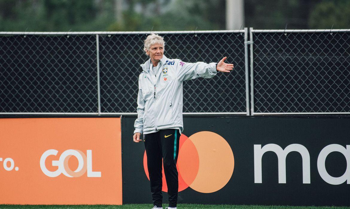 Pia aponta melhorias necessárias à seleção após torneio nos EUA