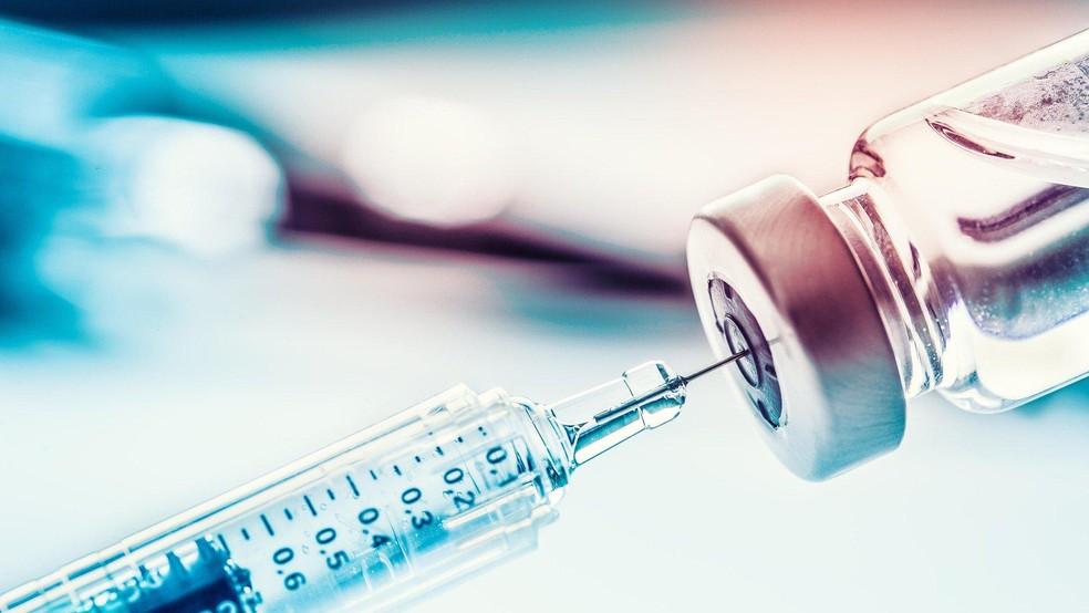 Vacina da Pfizer é aprovada pela Anvisa para uso definitivo no Brasil