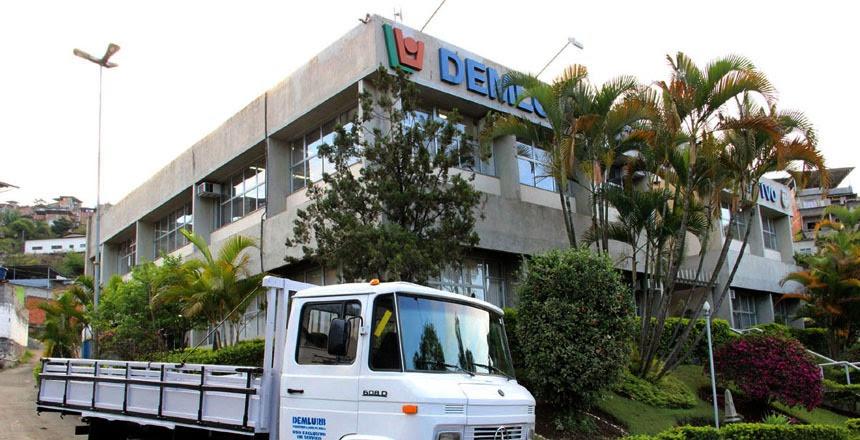 Demlurb altera jornada de trabalho das equipes de capina, roçada e varrição