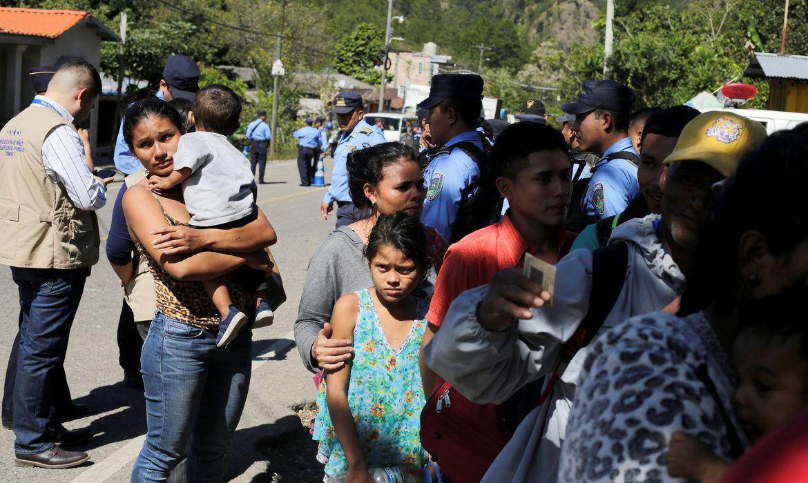 Governo prorroga prazo para regularização migratória de estrangeiros