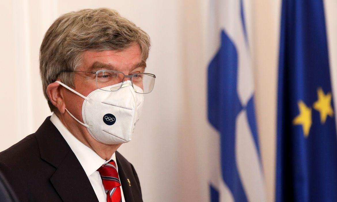 Olimpíada é sinal de luz no fim do túnel da pandemia, diz Thomas Bach