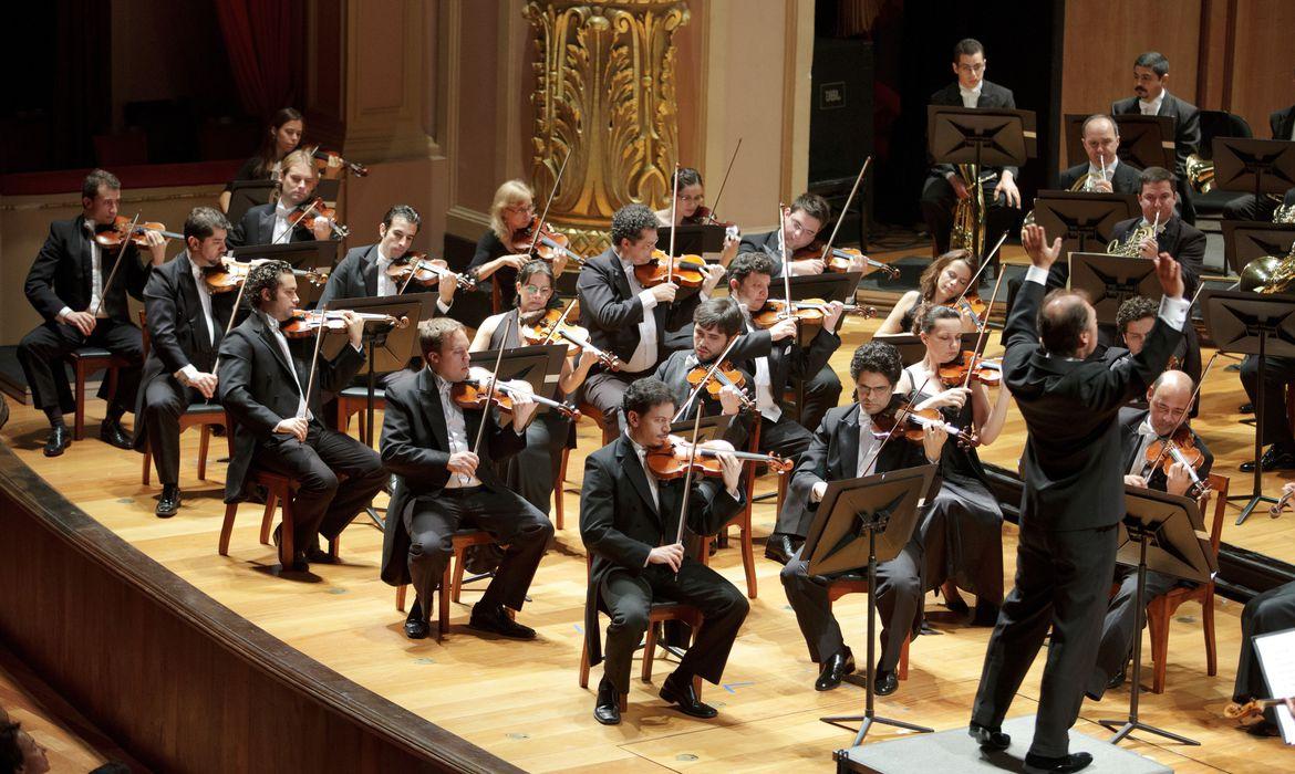 Theatro Municipal de SP oferece programação online