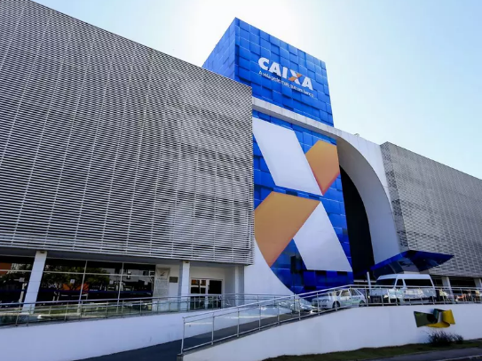 Funcionários da Caixa anunciam greve a partir de terça-feira, 27