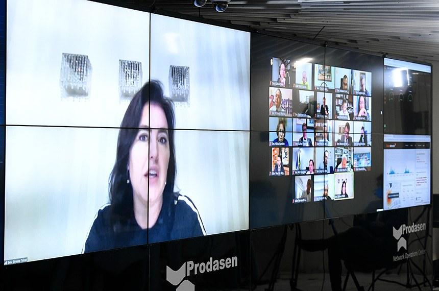 Senado adia votação de projeto que derruba decretos sobre armas