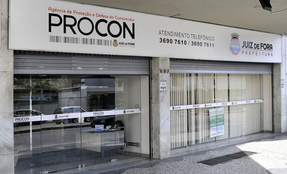 Aumento no preço dos combustíveis em Juiz de Fora é questionado por Bejani Júnior
