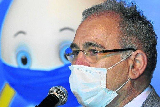 Covid-19: cepa indiana ameaça tornar pior a terceira onda