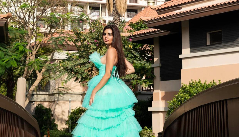 De Uberaba Para O Mundo: Conheça A Modelo E Influenciadora Júlia Paranhos