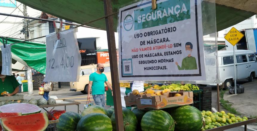 Feira noturna é liberada após avanço da cidade para a Faixa Laranja