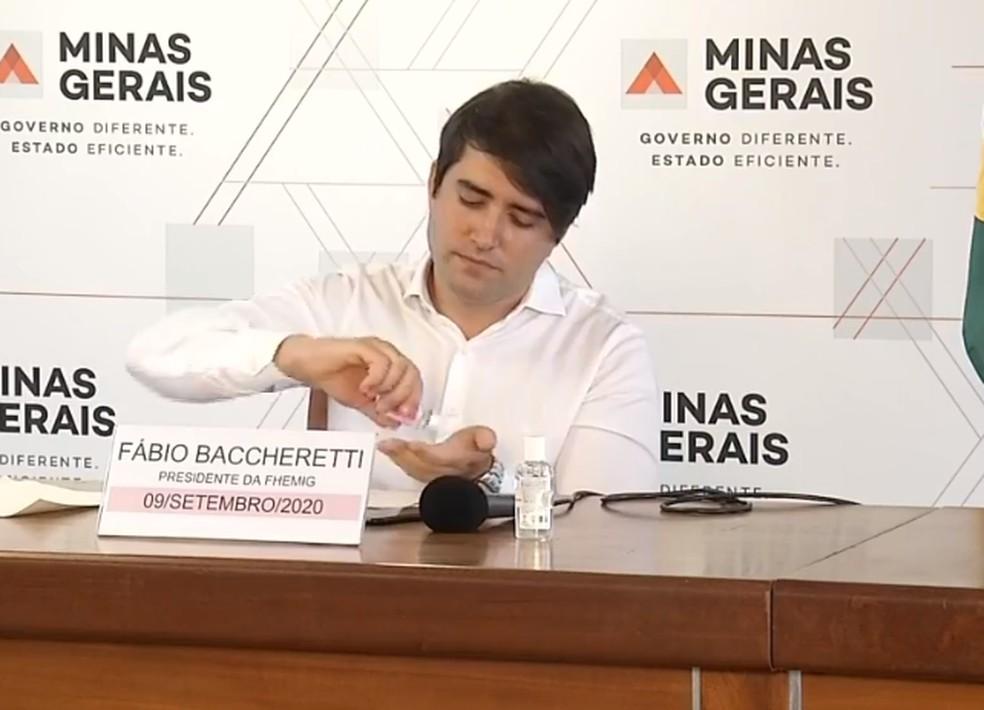 Minas recebe hoje 207.800 vacinas Coronavac para 2ª dose, diz secretário