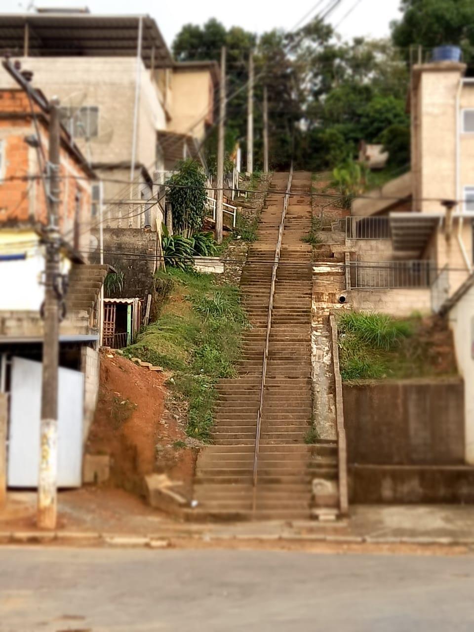 Prefeitura promove projeto de intervenção artística urbana no Bairro  Monte Alegre