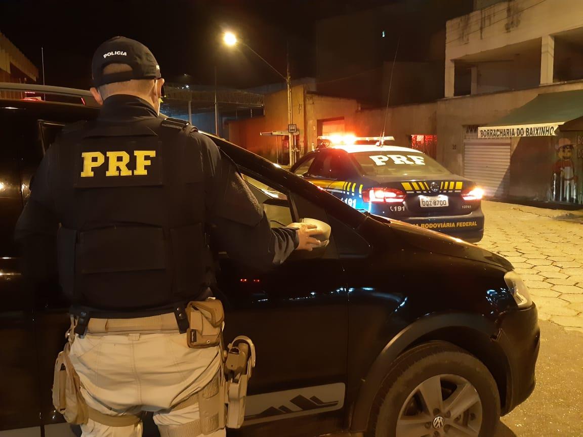 PRF recupera veículo furtado no dia 5 de maio