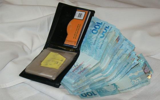 Senado aprova MP que fixa em R$ 1,1 mil valor do salário mínimo