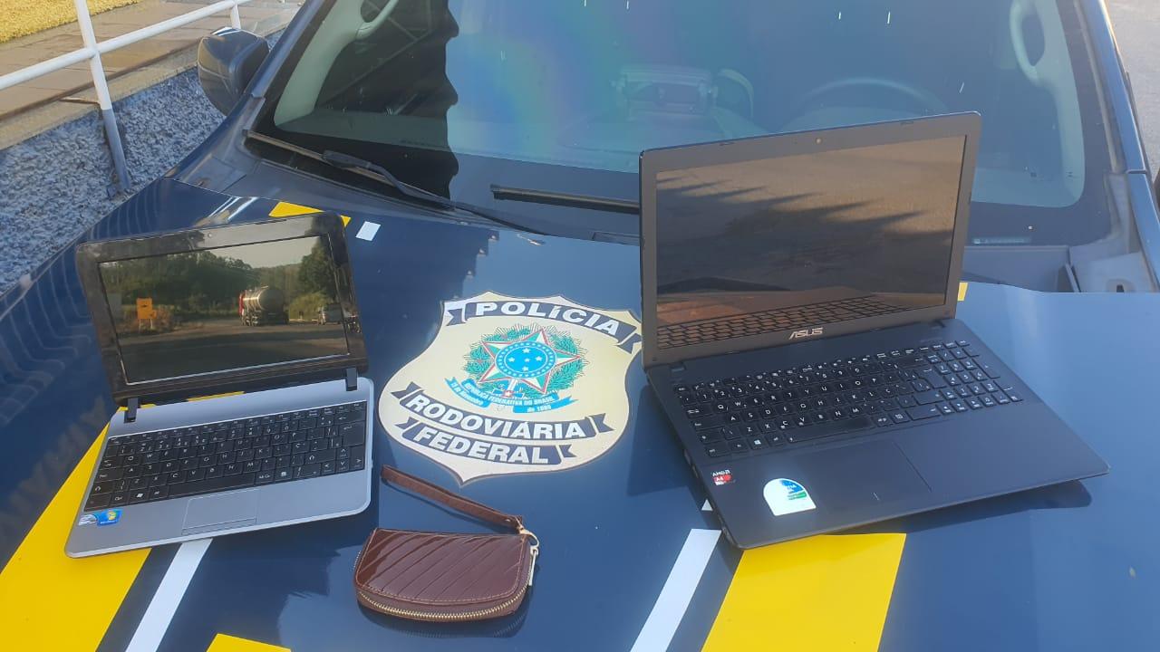 Suspeitos são presos em flagrante por furto de passageiros de ônibus rodoviário