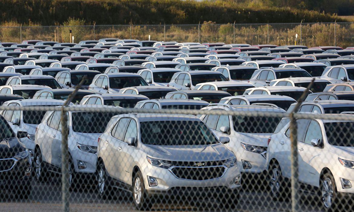 Venda de veículos tem queda de -7,5% em abril, diz Anfavea