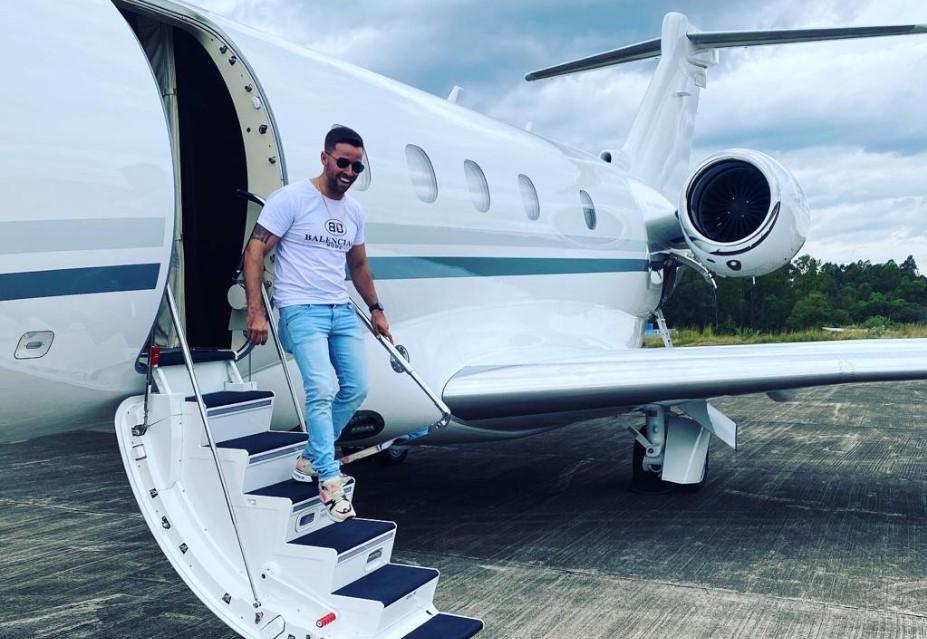 Jefferson é um digital influencer de sucesso com 200 mil seguidores