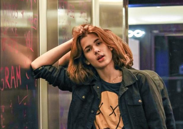 João Henry é sucesso entre o público teen e LGBTQI+