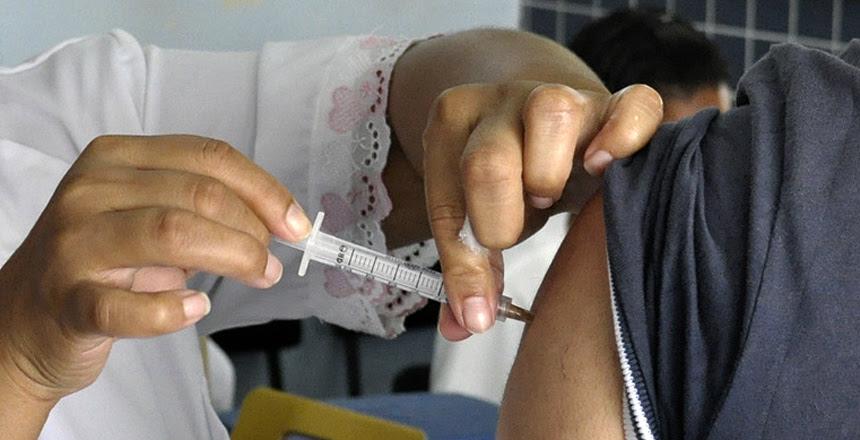Prefeitura anuncia calendário de repescagem para pessoas com comorbidade