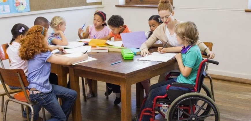 Professores de apoio têm atuação fundamental na Educação Especial