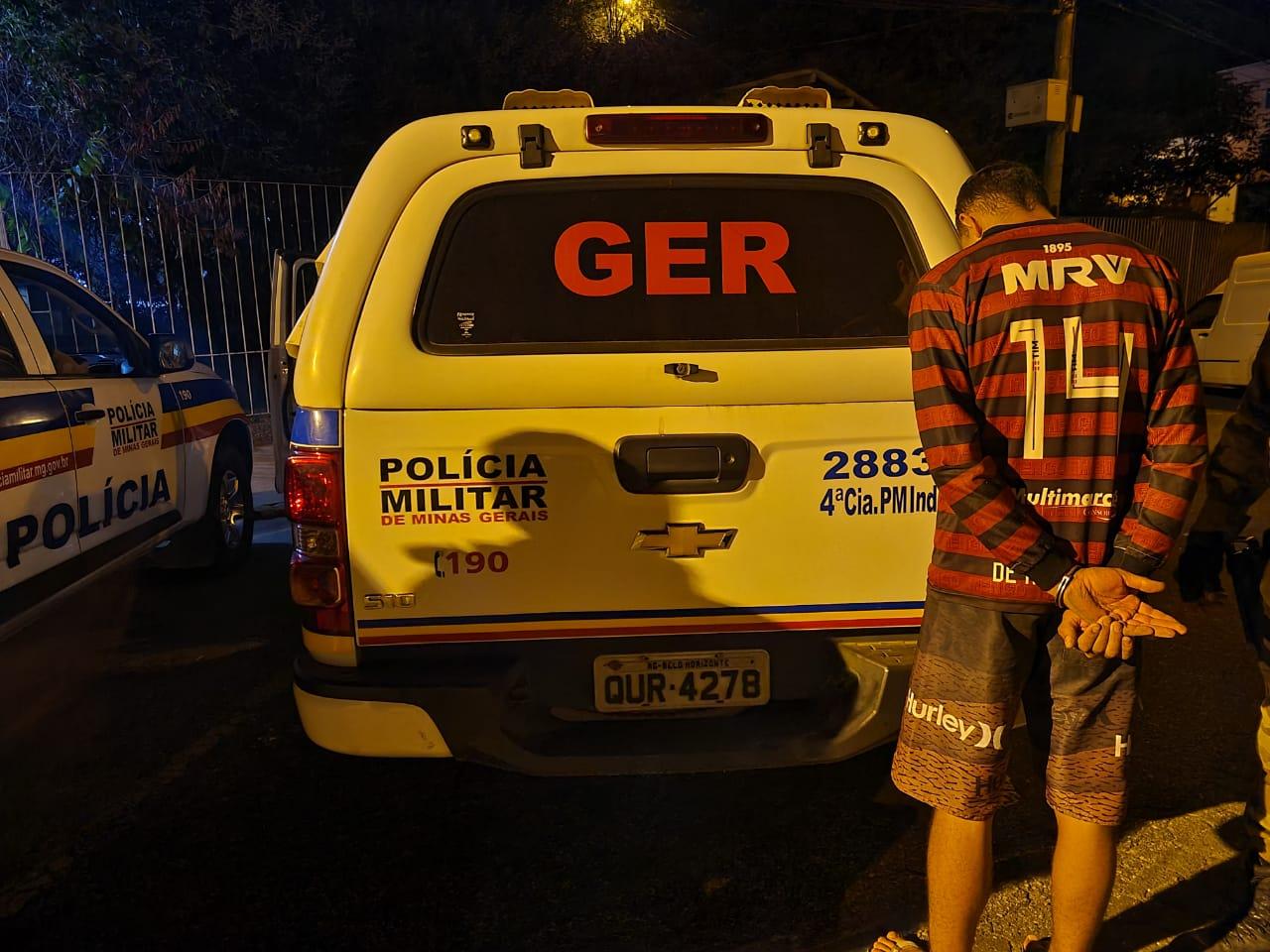 Suspeito de tráfico de drogas é preso no bairro Santa Rita