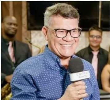 Eduardo Gomes, apresentador do RCWTV, morre aos 61 anos