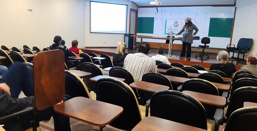 PJF realiza reunião com representantes da Feira da Pechincha