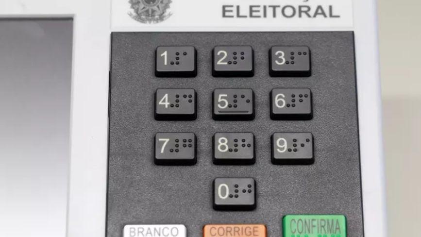 Plenário da Câmara vota PEC do voto impresso hoje