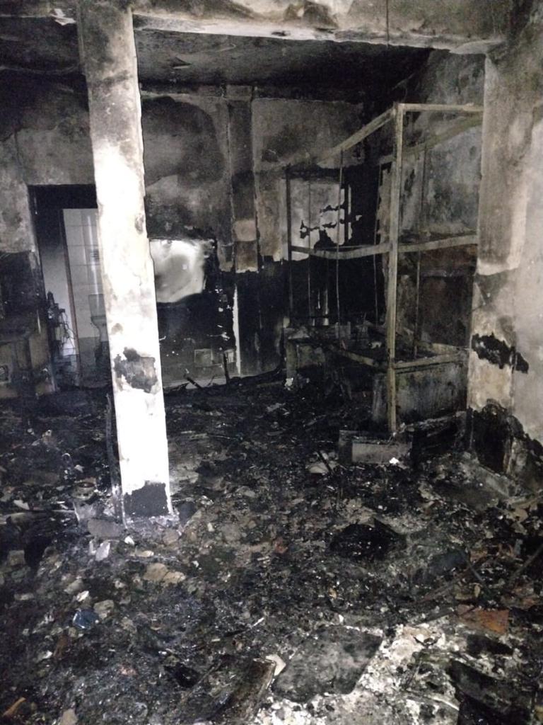 Prédio pega fogo no Grambery