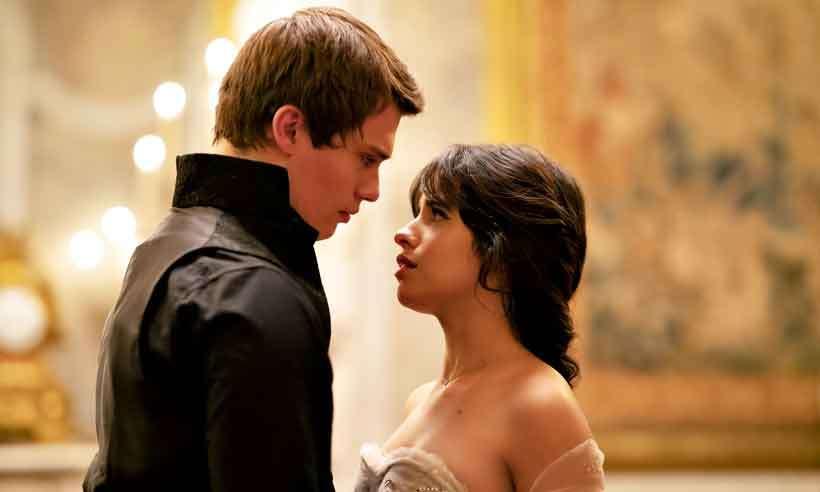 Camila Cabello vive uma Cinderela que quer muito mais do que arranjar marido e se tornar uma princesa