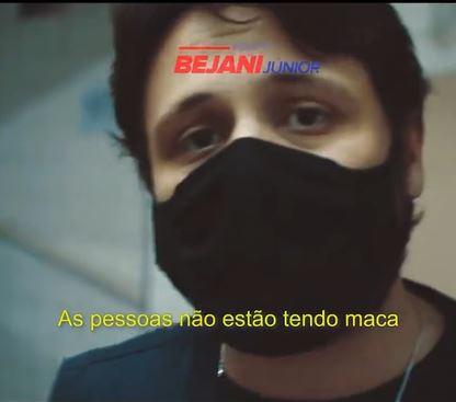 DENÚNCIA - HPS alega falta de macas ao internar paciente em cadeiras, mas vereador contesta em vídeo