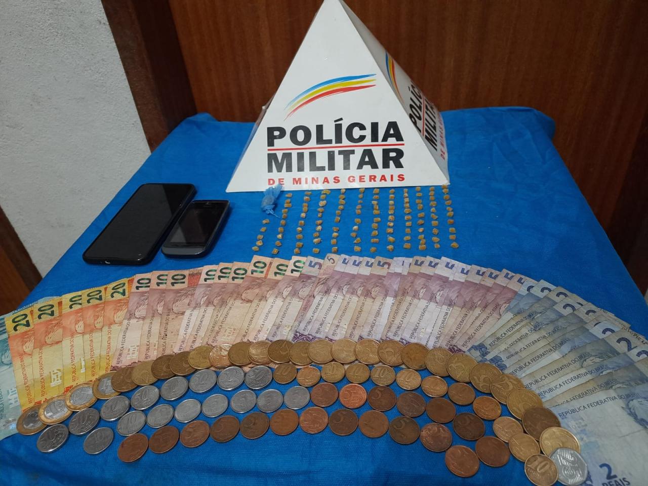 Dois homens foram presos por tráfico de drogas em Manoel Honório