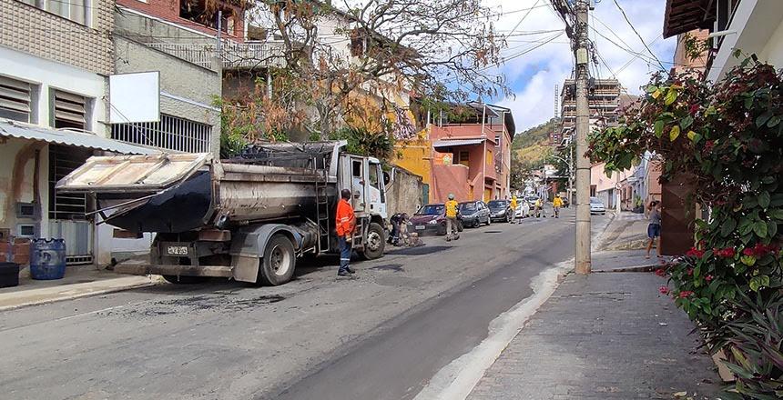Empav segue com recomposição asfáltica nos bairros Filgueiras, Parque Guarani, Retiro e Santa Cecília
