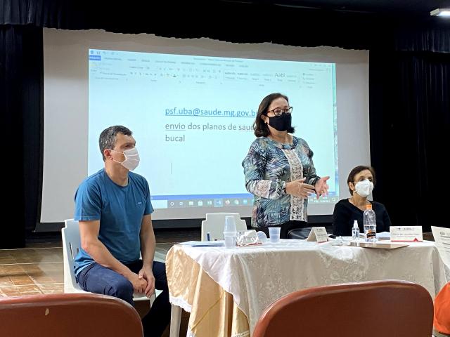 Pactuação do Valora Minas e descentralização da assistência farmacêutica são discutidas por municípios da Regional de Ubá