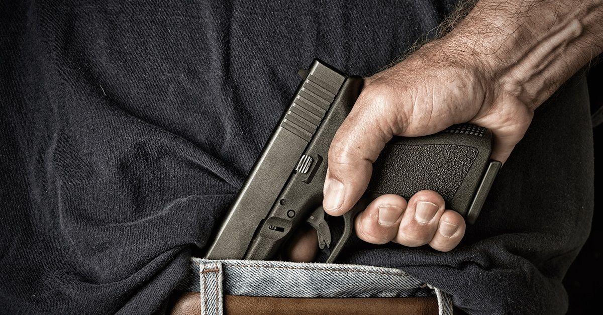 Polícia Militar prende autor por ameaça e porte ilegal de arma de fogo no bairro Milho Branco