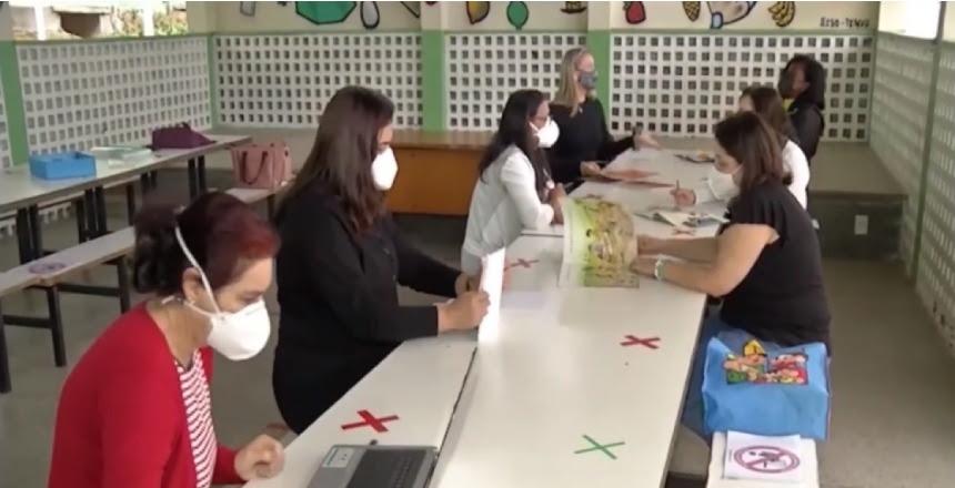 Profissionais da educação retornam às atividades presenciais em Juiz de Fora