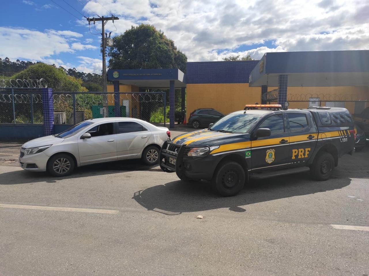 Quadrilha de estelionatários que aplicava golpes no norte de Minas Gerais é presa pela PRF de JF