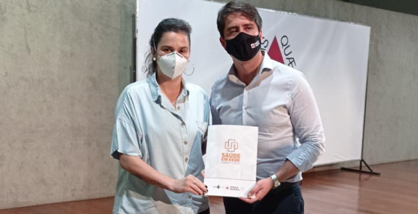 Secretária Adjunta de Saúde assina inclusão de Juiz de Fora em programa estadual
