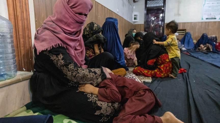 Talibã anuncia governo sem mulheres e com militantes veteranos no comando