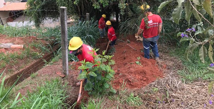 Cesama executa 50% da remodelação de rede de esgoto do Quintas da Avenida