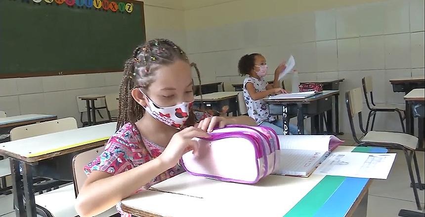 Ensino Fundamental I e EJA retornam suas atividades presenciais na segunda