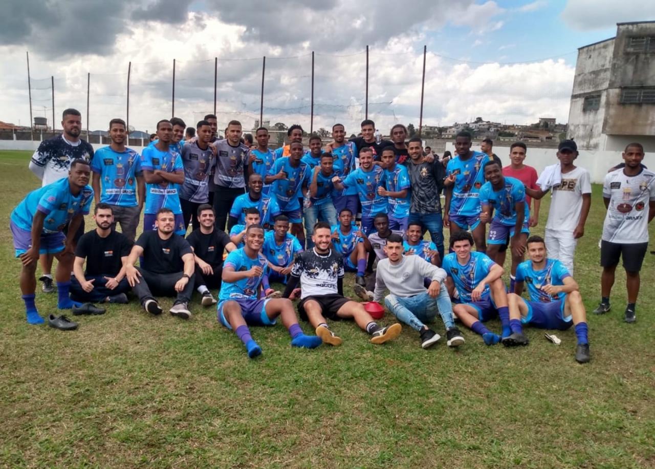 Esporte Clube Villa Real realiza a primeira partida de sua história