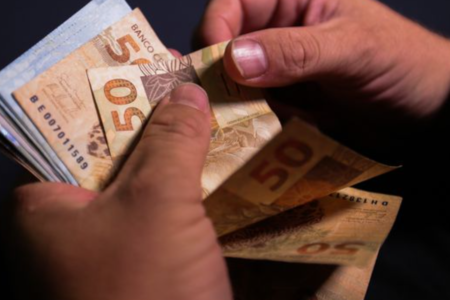 Governo do Estado inicia o pagamento do Auxílio Emergencial Mineiro nesta quinta-feira (14/10)